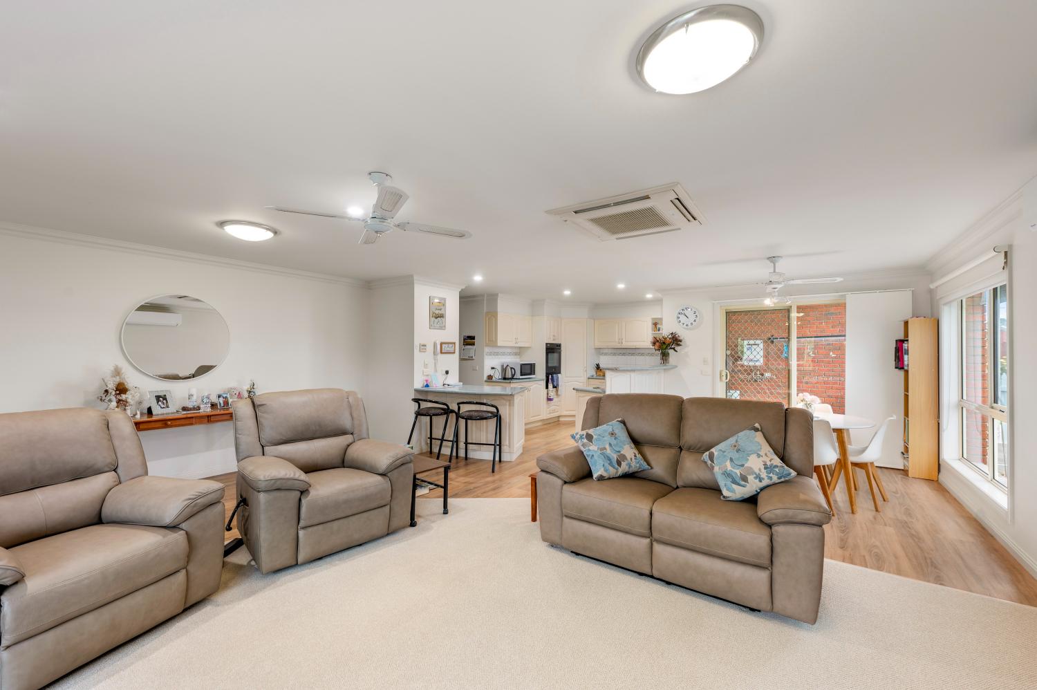 016_Ashleigh_House_Accom