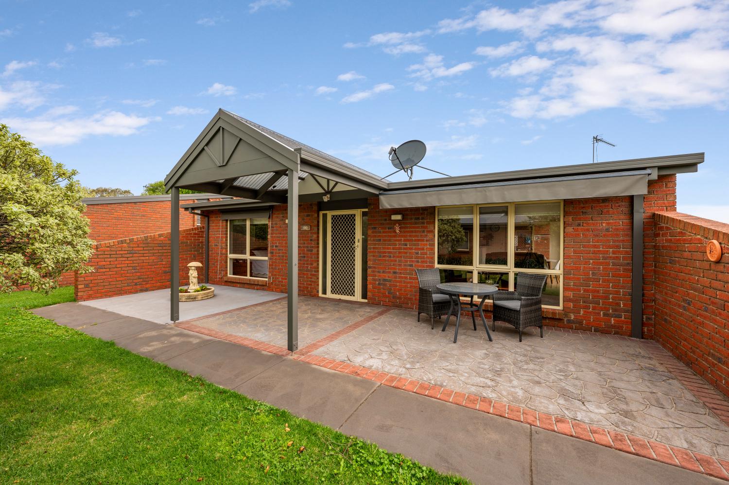 025_Ashleigh_House_Accom