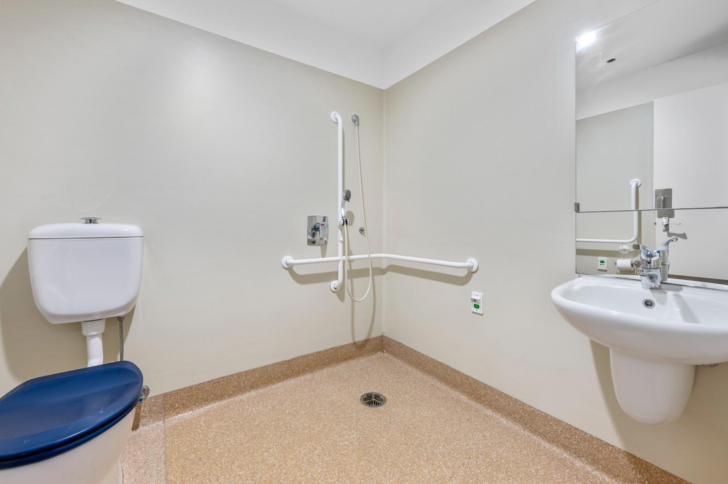 031_Ashleigh_House_Accom