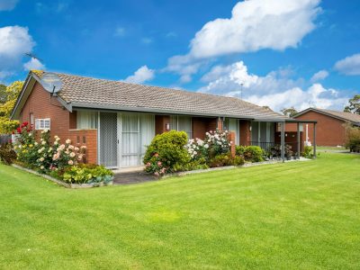 121_Ashleigh_House
